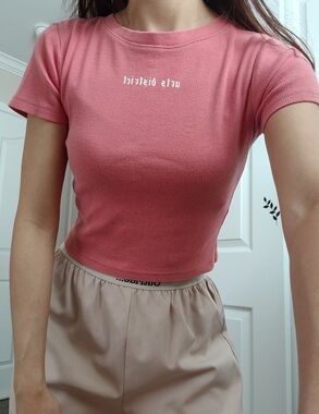 Forever 21 Coral Ribbed Crop Tee with Chest Print